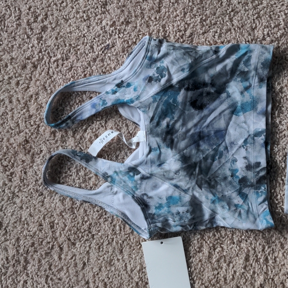 Lululemon Align Tank (2) & Align HR Short 8" (2) - Picture 5 of 5